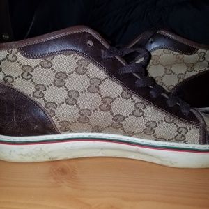 Gucci shoes